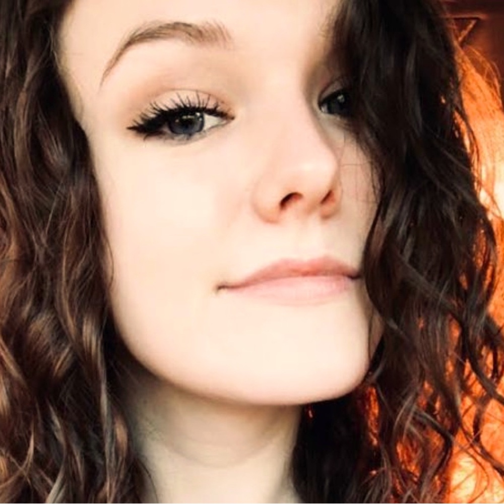 🖤Meet your Posher, Alex🖤